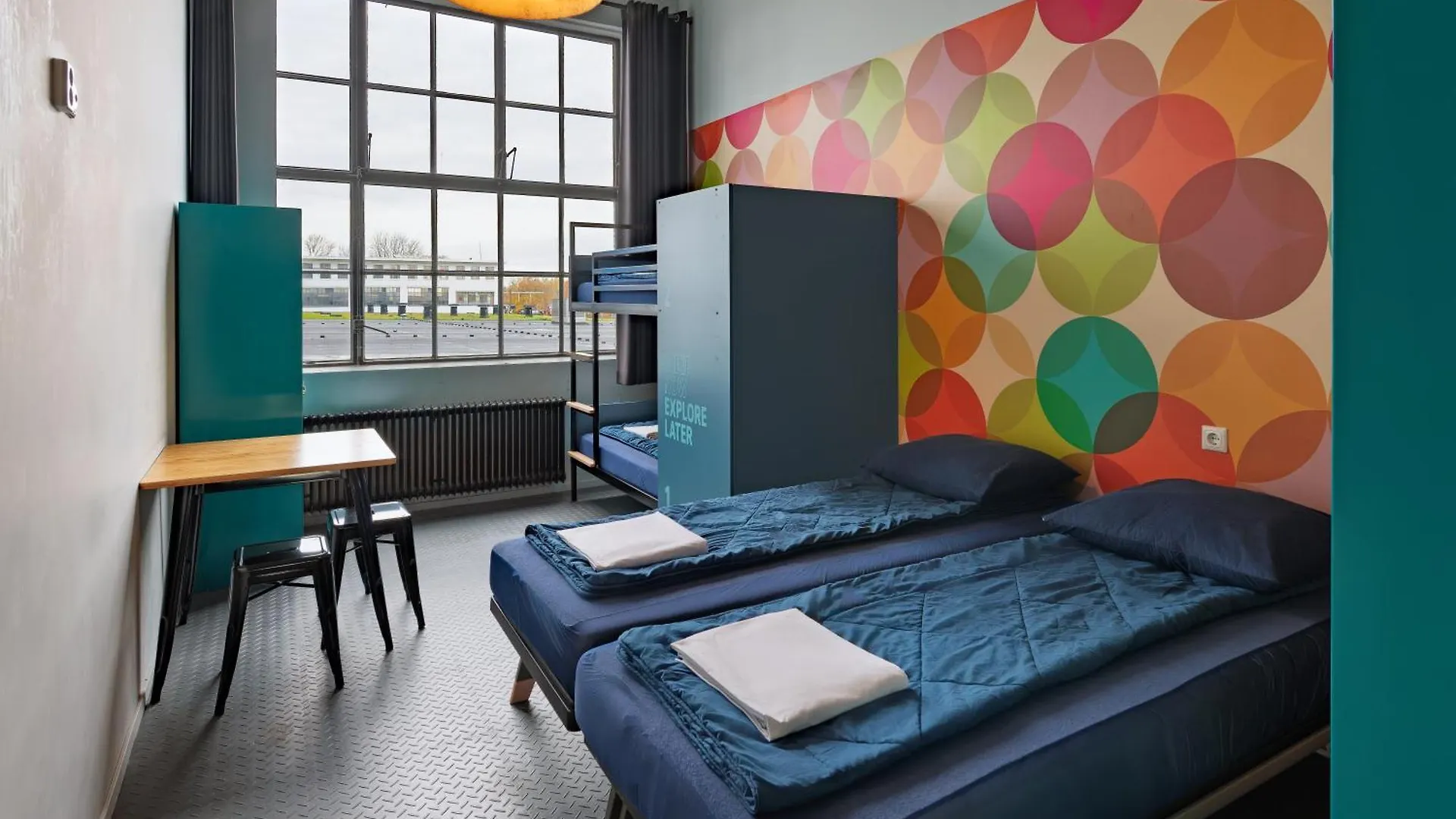 Stayokay Hostel Eindhoven - Blue Collar Hotel