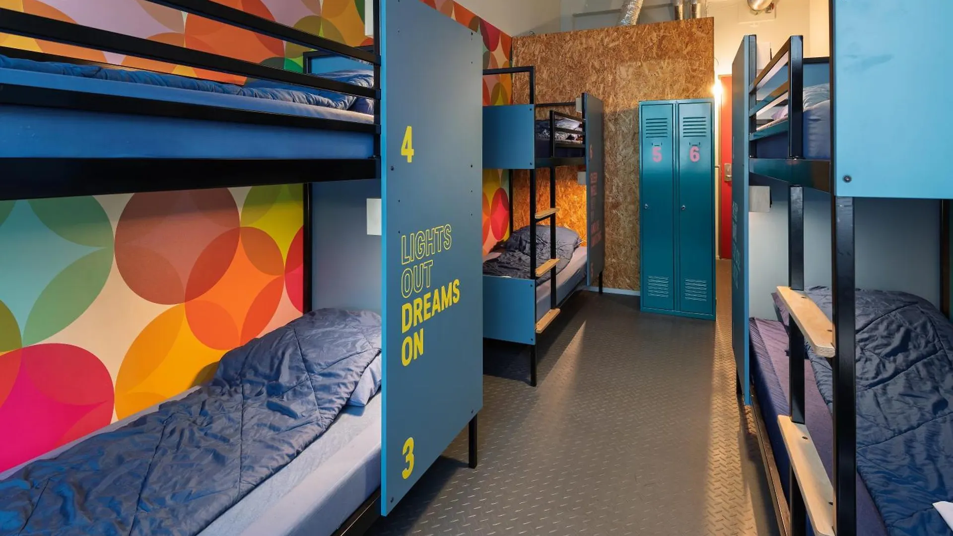 Stayokay Hostel Eindhoven - Blue Collar 3*,  Holandia